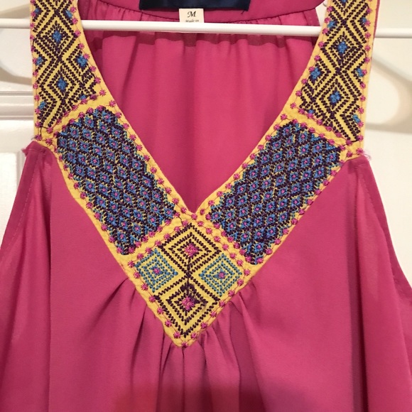 Pink Francesca’s top - Picture 2 of 3